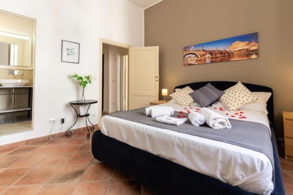 Delizioso Nel Cuore Di Roma Apartment Luaran gambar